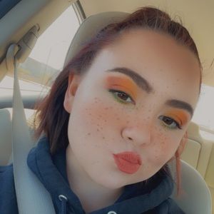 Meet your Posher, Serena